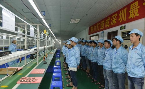 厂门内的隐形阶梯 当涨工资遇上关系网，新员工的外卖之路何其难