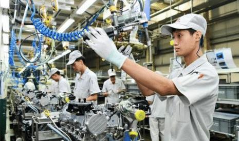 上千万劳动力流向何方？解析骑手激增与制造业用工荒的背后